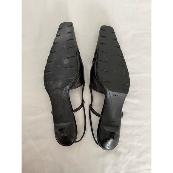 Prada Vintage Burgundy Leather Square Toes Pumps 7 - Picture 8 of 9